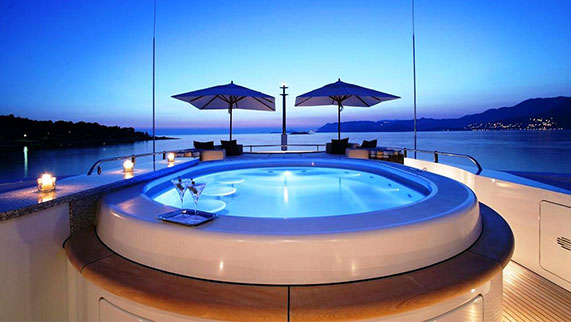 Skyview Jacuzzi