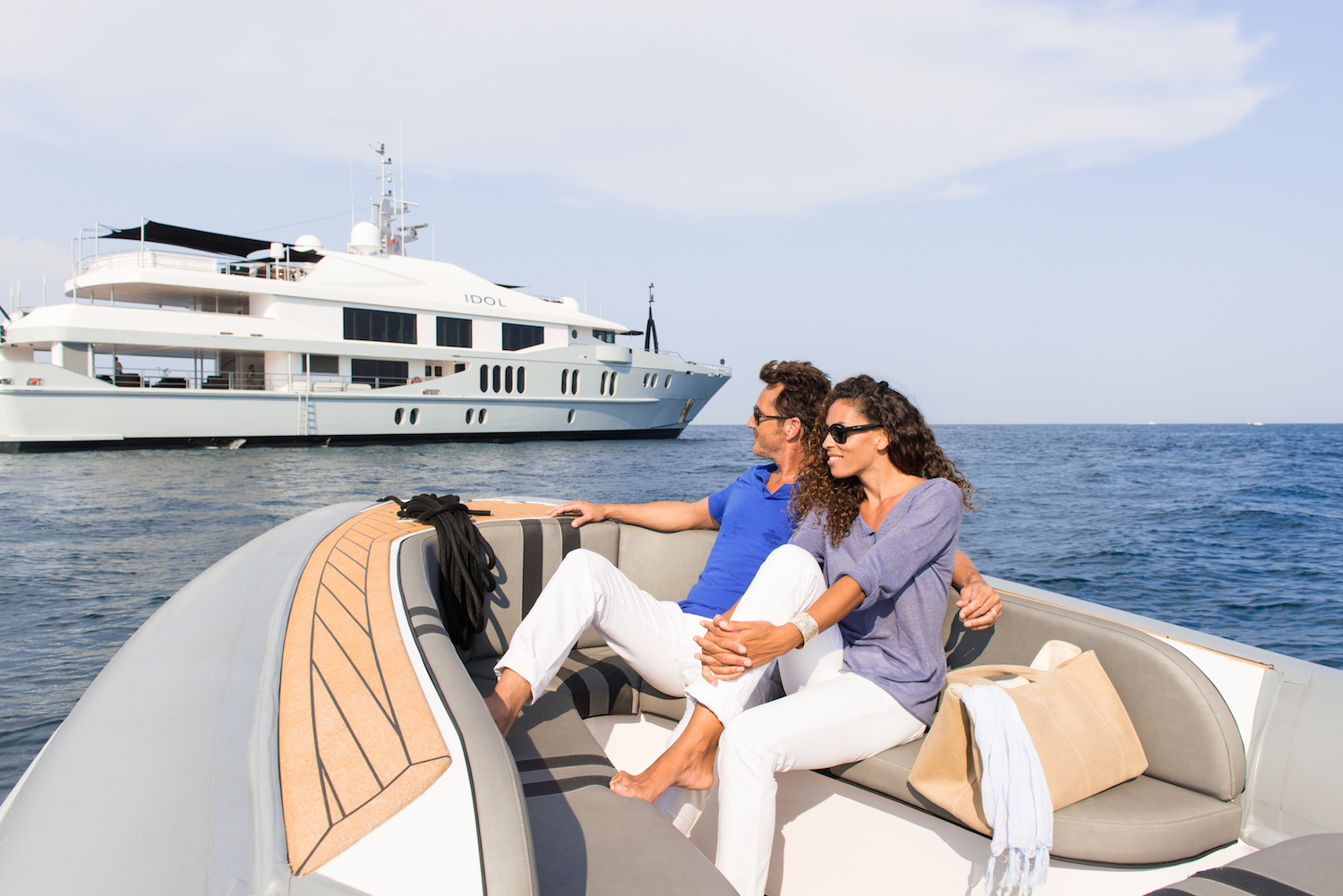 yacht sales consulting