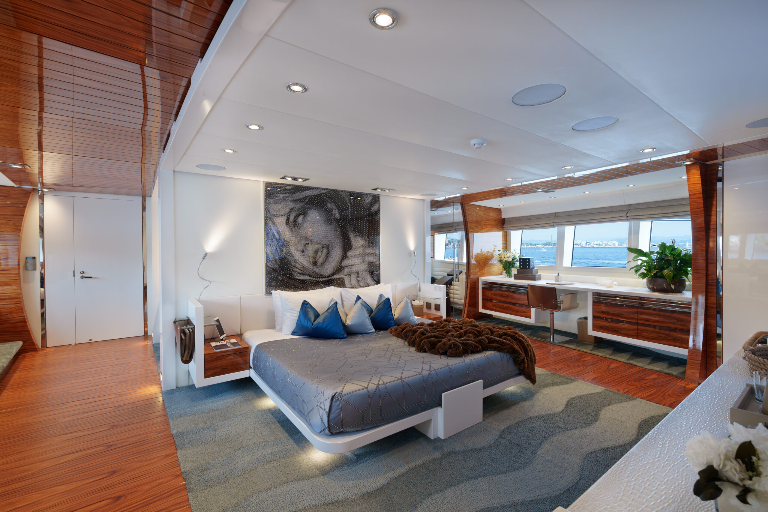 Full beam master cabin with an office and a gym