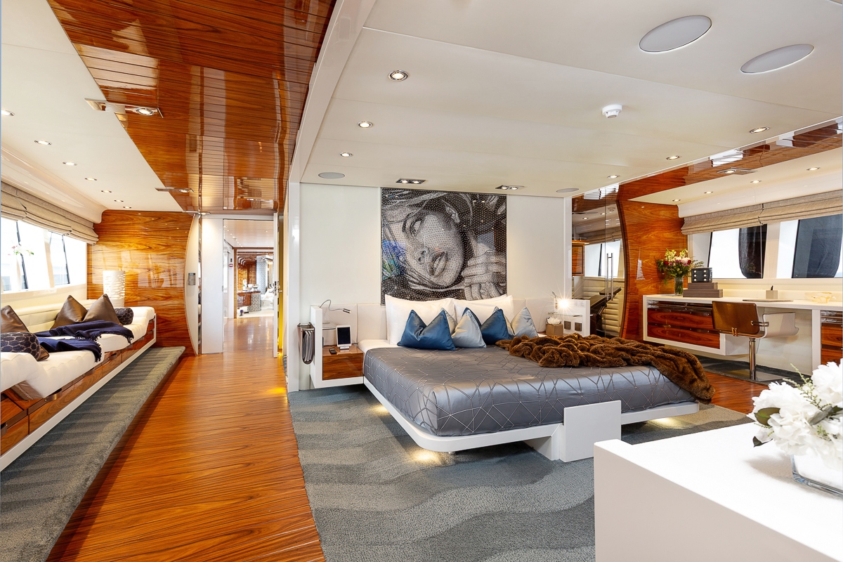 Full beam master cabin with an office and a gym