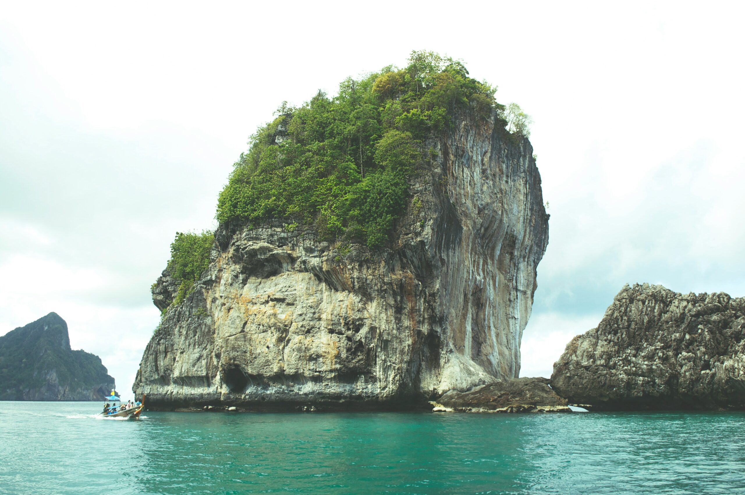 Lavezzi Islands Yacht Charter