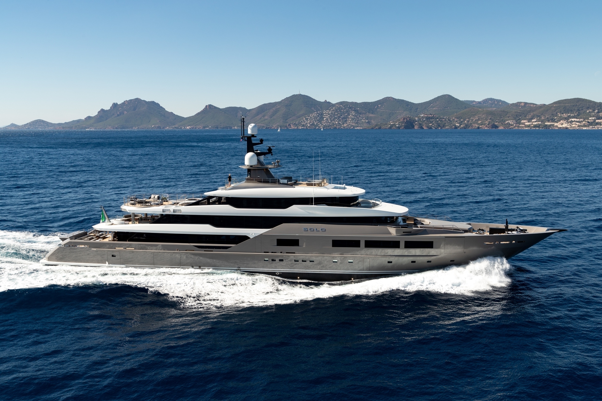 Tankoa Yachts for Charter