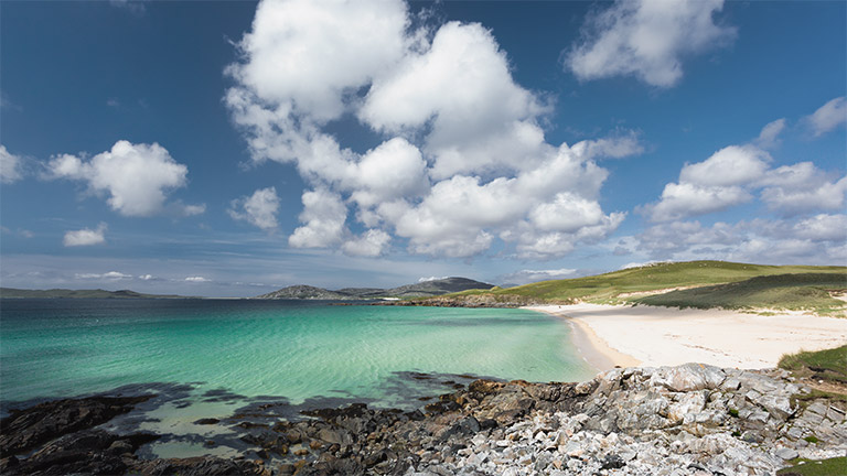 Hebrides yacht charter