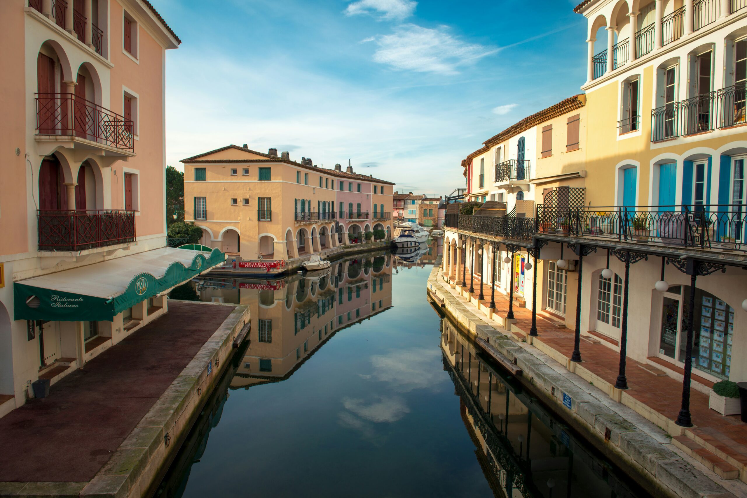 Port Grimaud yacht charter