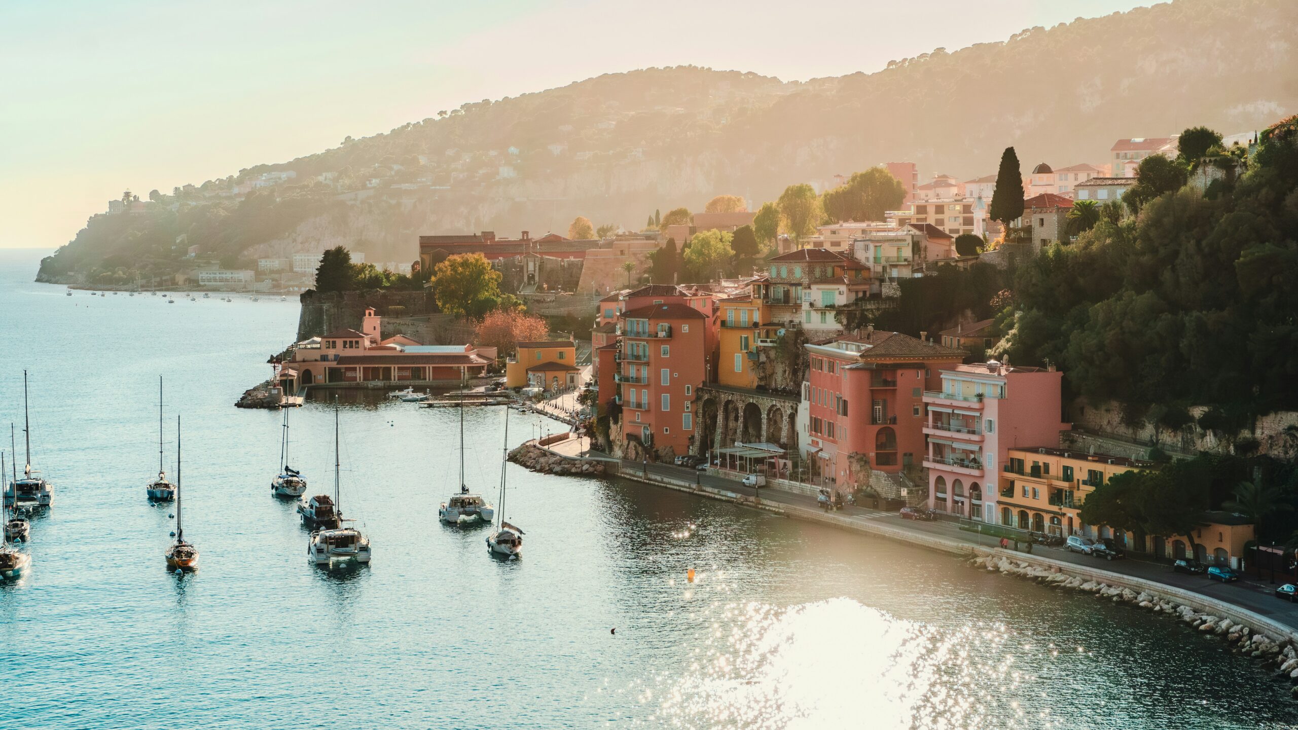Villefranche-sur-Mer yacht charter