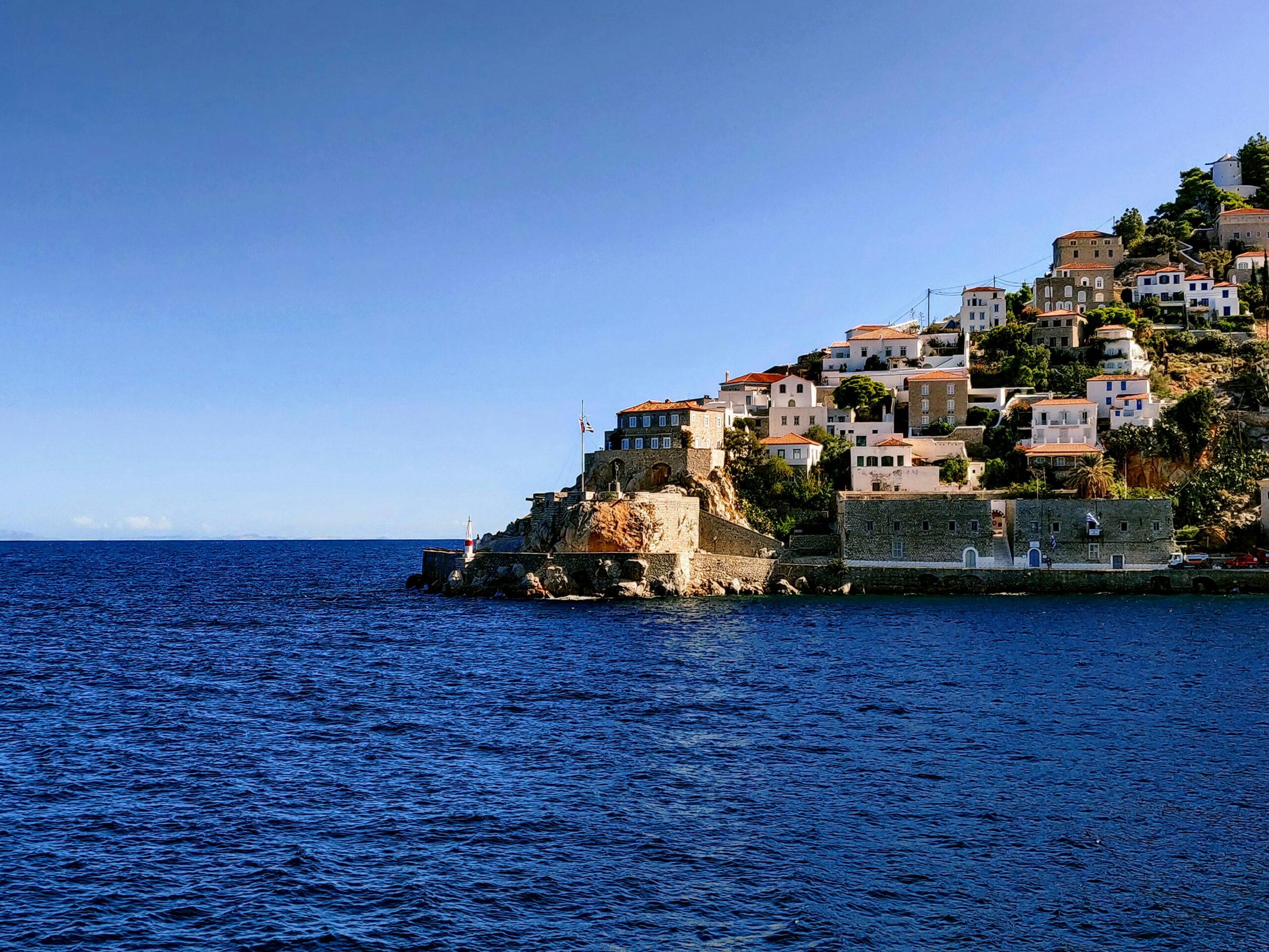 Hydra yacht charter