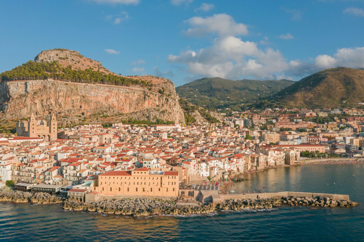 Palermo yacht charter