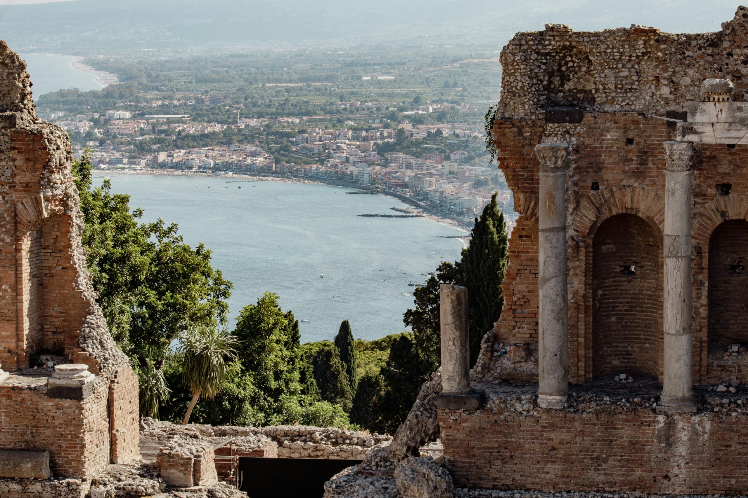 Taormina yacht charter
