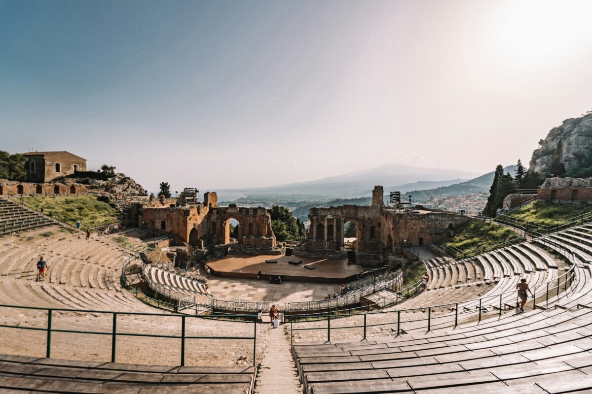 Taormina yacht charter